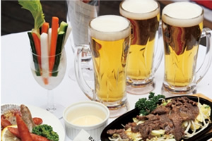 フードは基本・ドリンクはネーミングや量